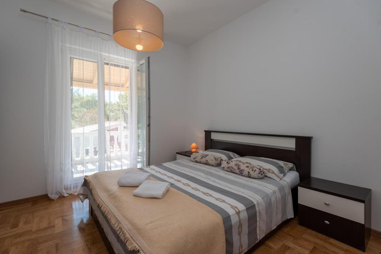 Apartman Tribunj Tribalj Екстериор снимка